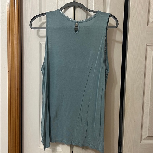 H&M Tank Top - Picture 3 of 4